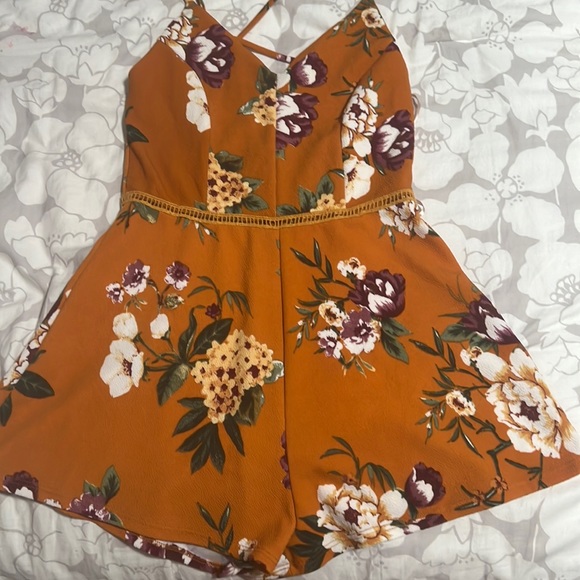 Romper - Picture 1 of 1